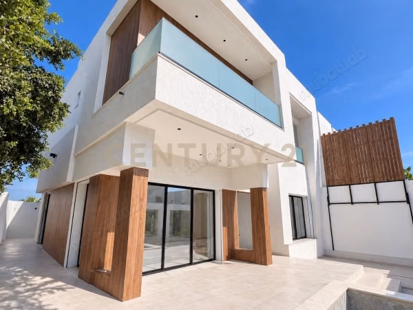 A vendre villa jumelée S4 Route du Relais Gammarth