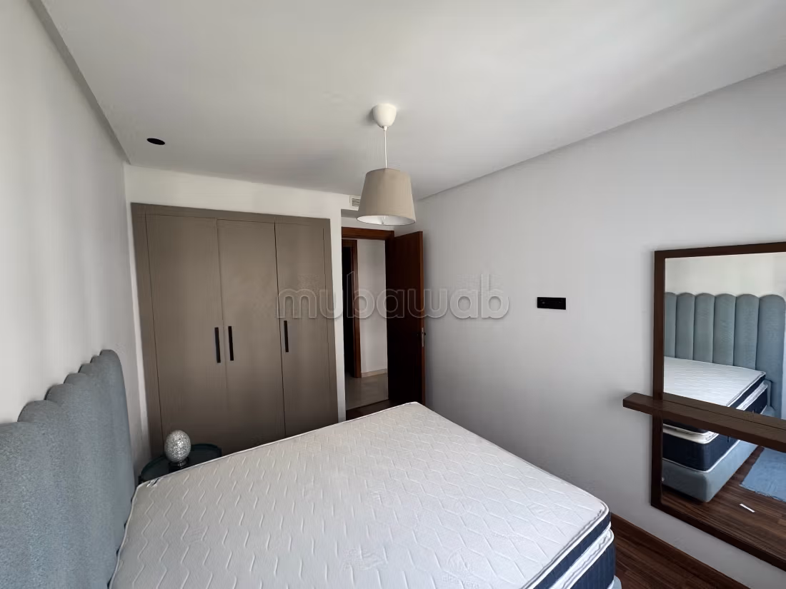 Bel appartement en location à Ville Verte. 1 Pièce