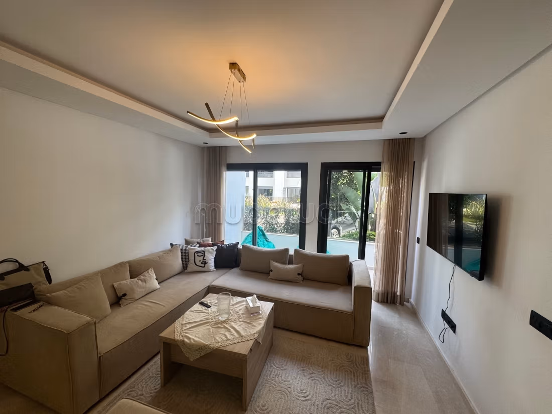 Bel appartement en location à Ville Verte. 1 Pièce