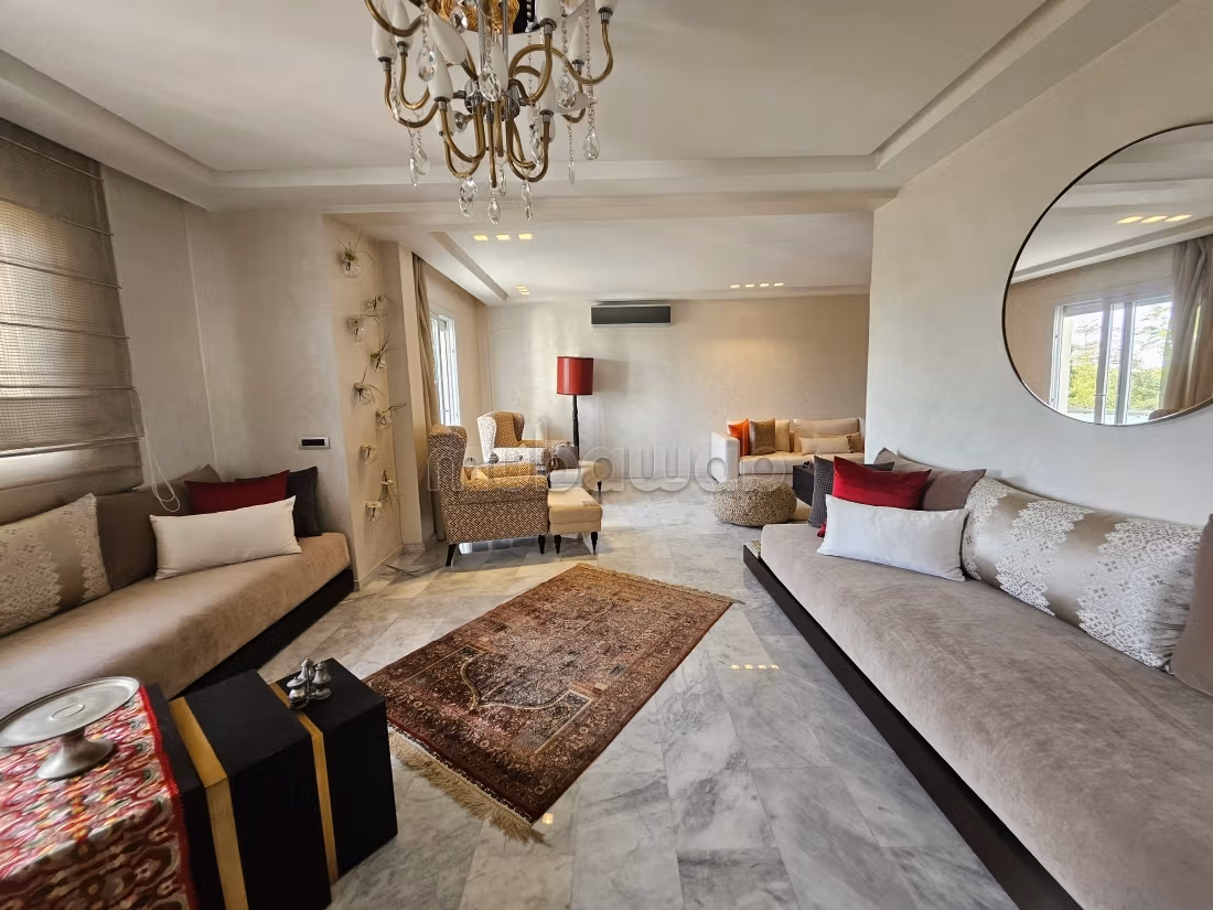 Appartement à l'achat à Mers Sultan. 5 grandes pièces. Air c... - Widok 2