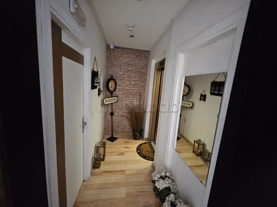 Appartement à l'achat à Mers Sultan. 5 grandes pièces. Air c... - Więcej