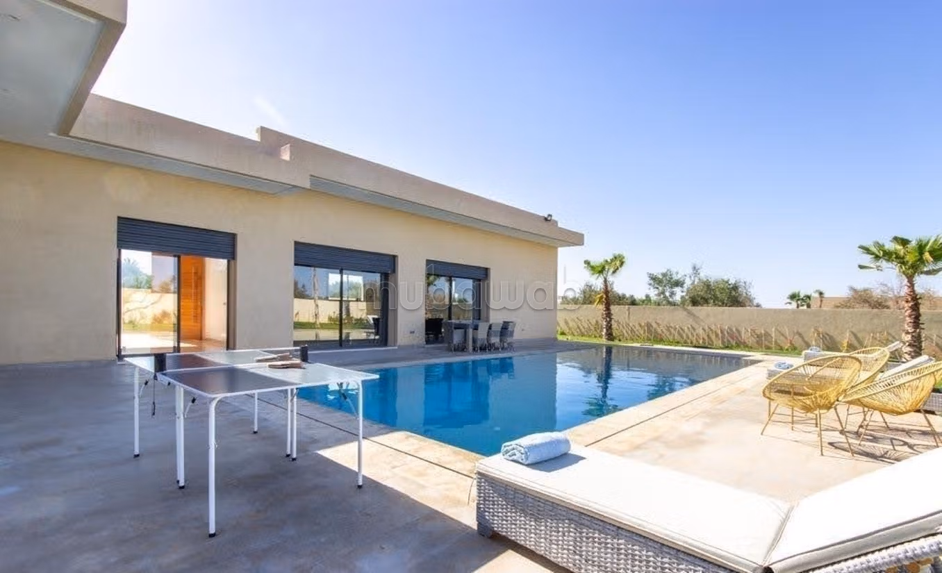 Luxury Villa for sale. Surface area 1500 m². Satellite dish system and Moroccan living room