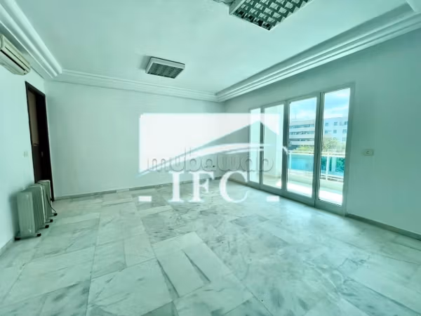 Bureau en 4 espaces 150m² Montplaisir IFCM244