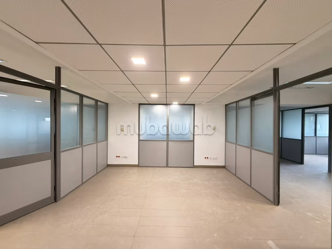 À louer Plateau de bureaux de 550 m² au Lac 2
