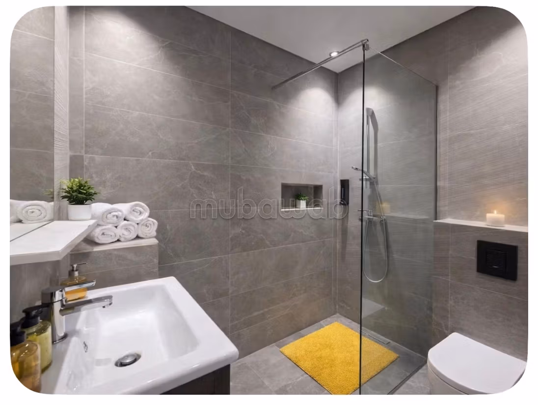 Superbe appartement à louer à Hay Mabrouka.
Superficie 80 m².
Bien meublé — 3