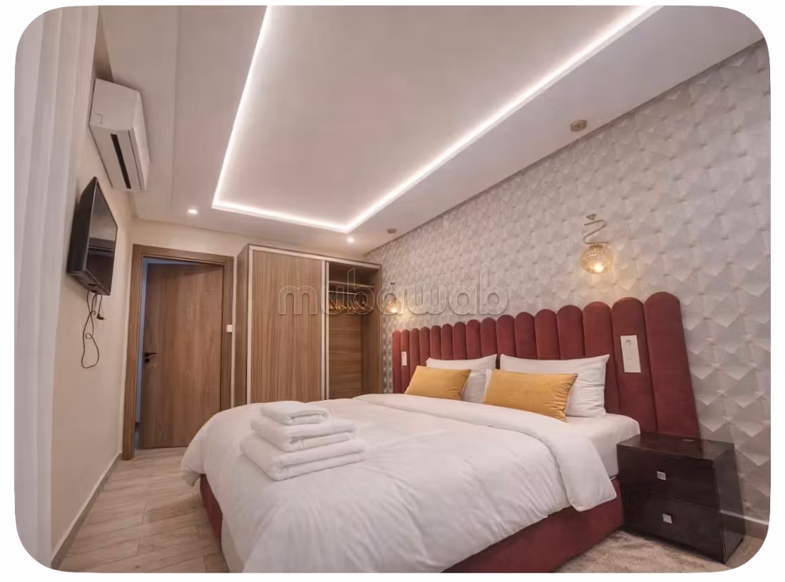 Superbe appartement à louer à Hay Mabrouka.
Superficie 80 m².
Bien meublé — 5