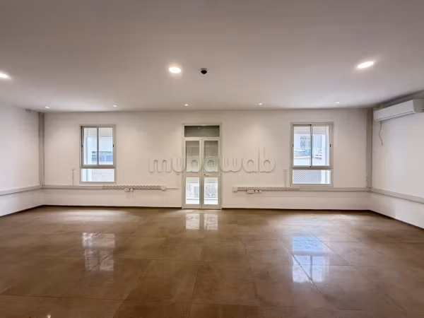Espace travail indépendant 331 m² Place Pasteur