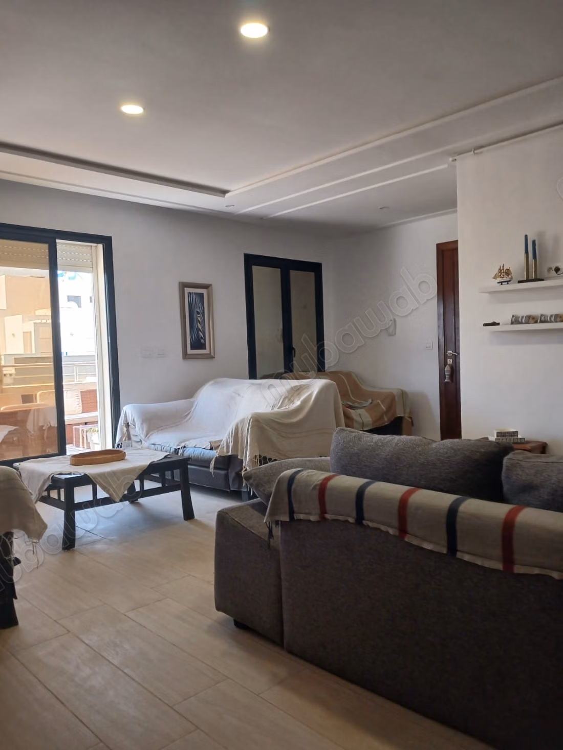 A vendre un bel appartement s3 afh mrezga