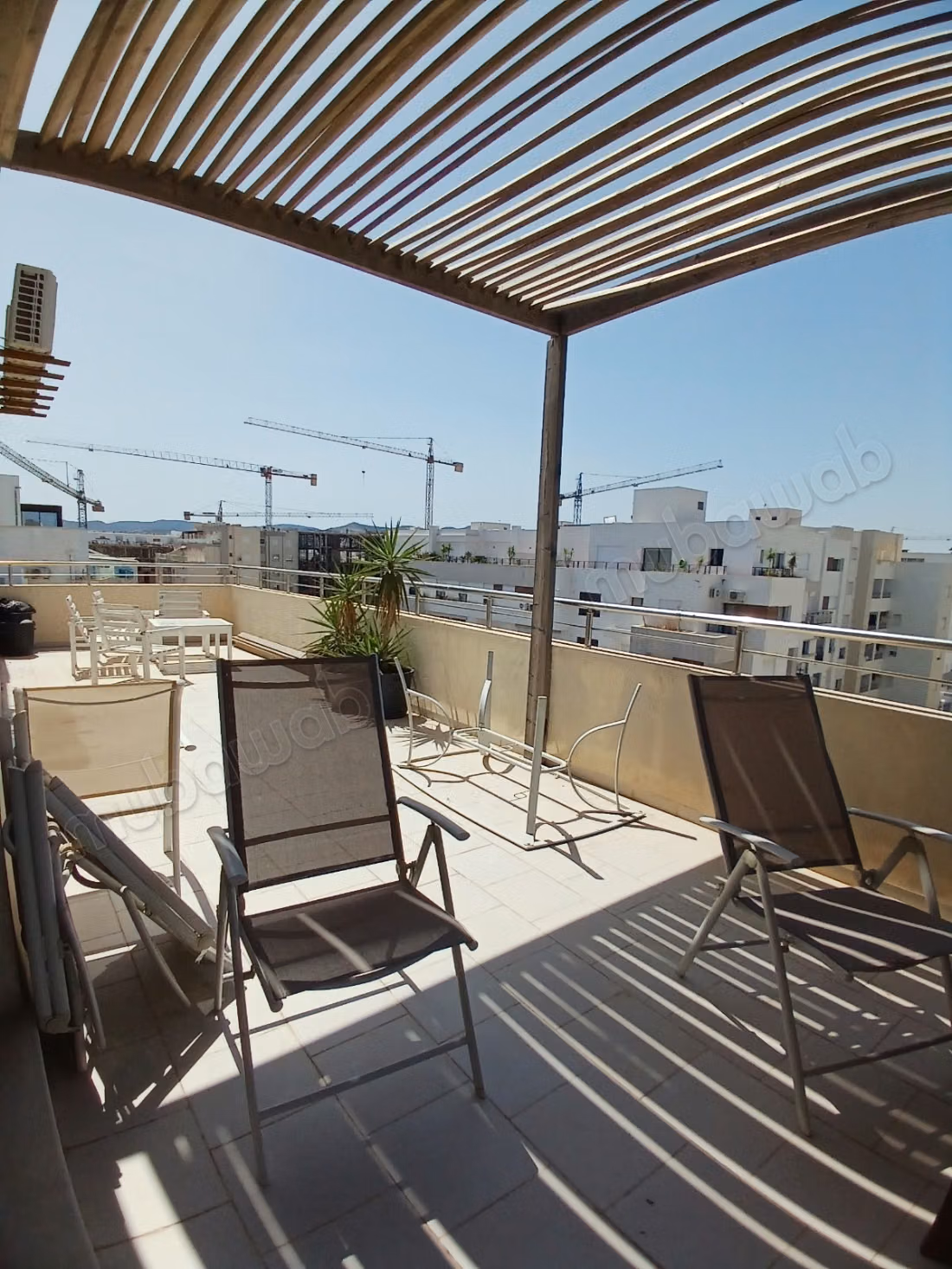 A vendre un bel appartement s3 afh mrezga