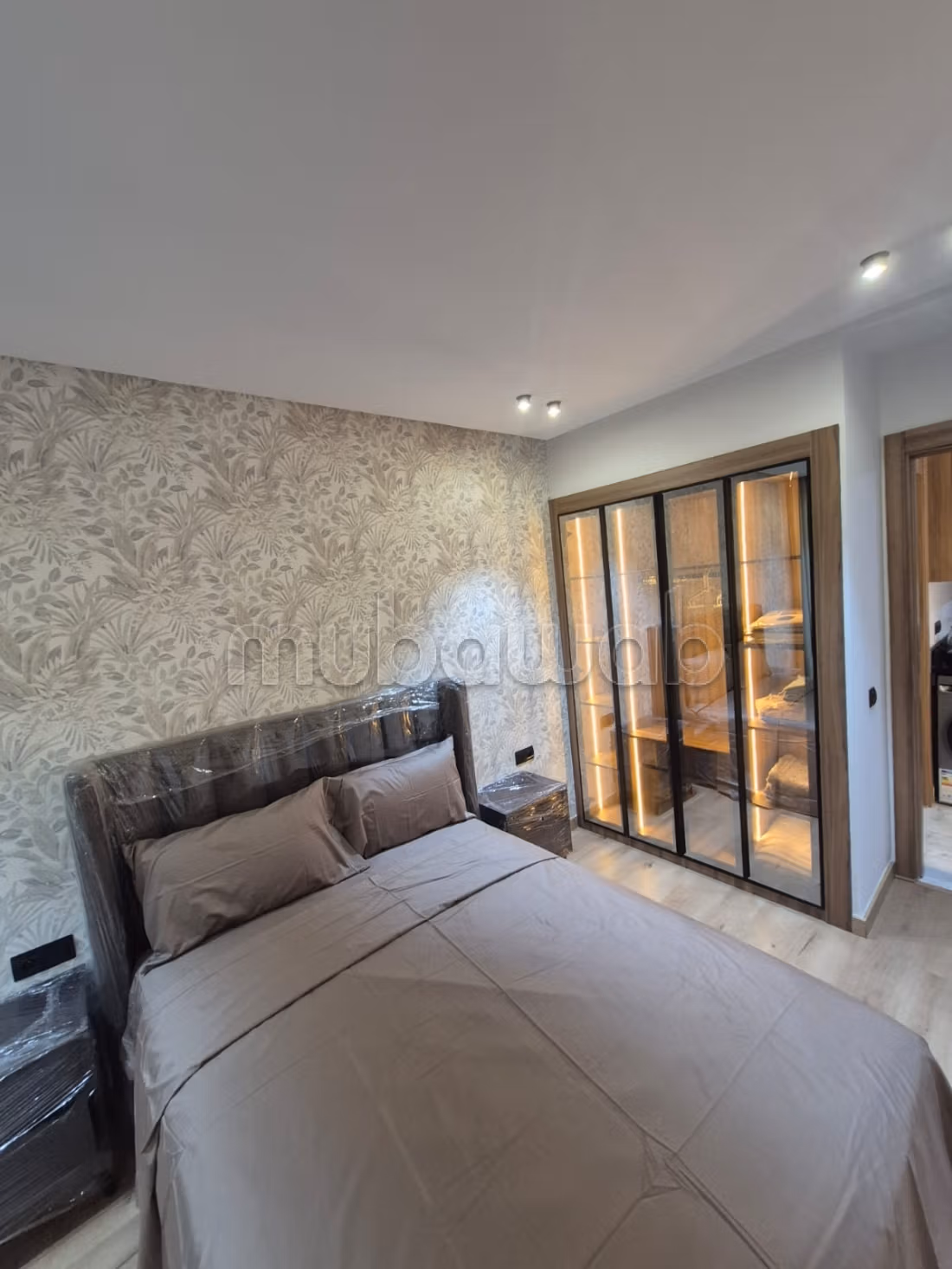 Bel appartement en location à Maârif. 
Surface de 45 m². 
Meublé
