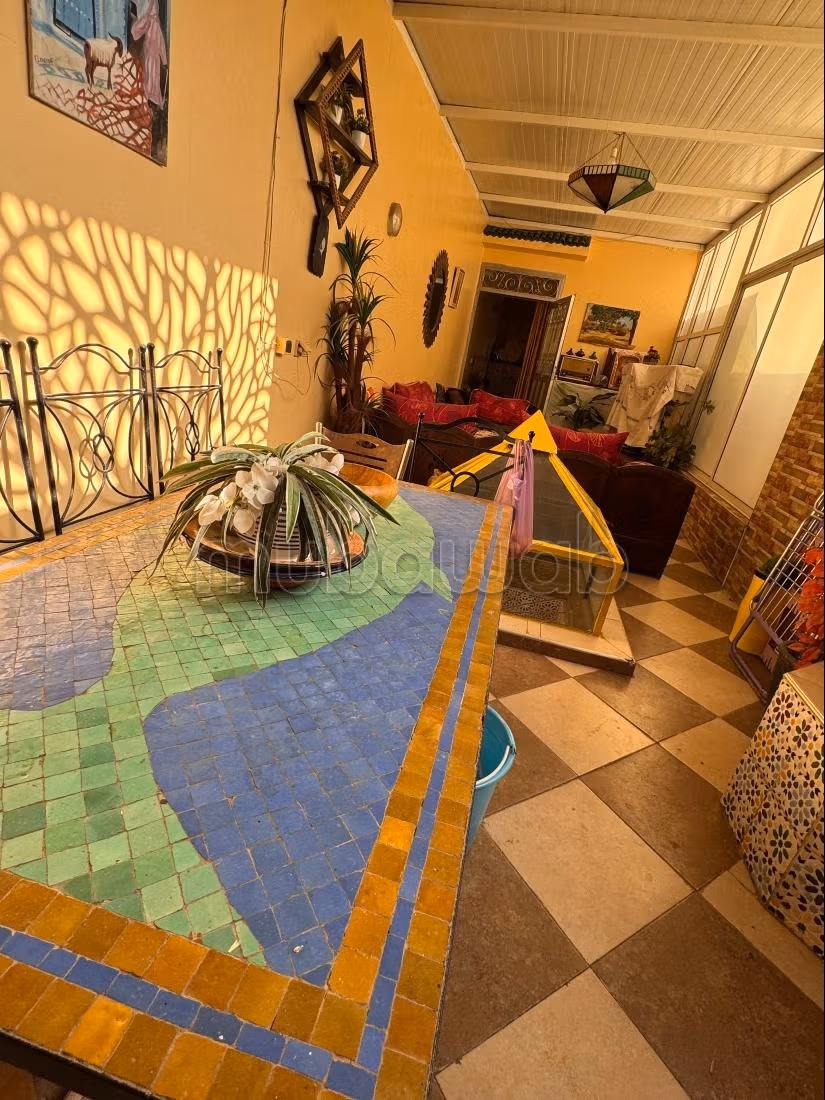 Superb riad for sale in Rmila. 4 rooms. Cellar