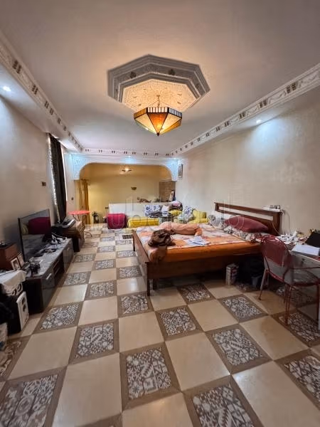 Superb riad for sale in Rmila. 4 rooms. Cellar