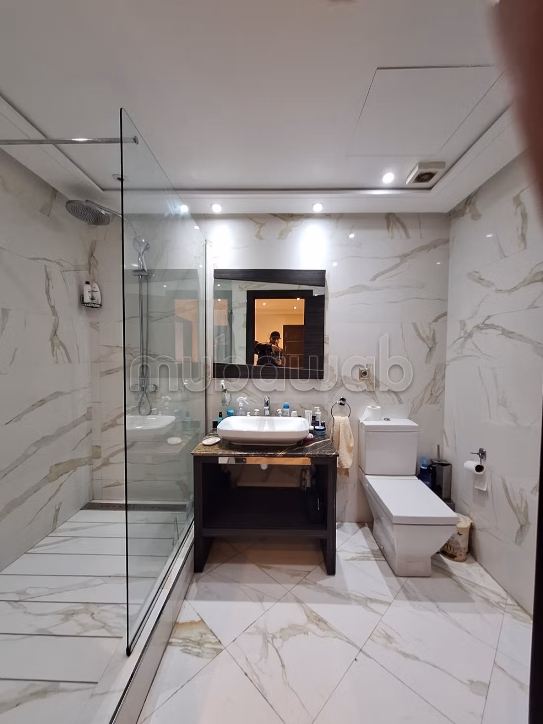 Manifique studio Quartier Racine à la vente — 4