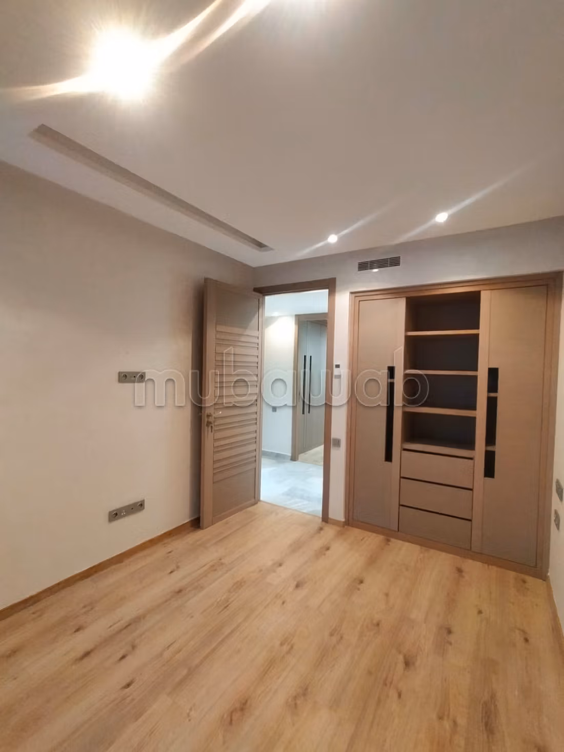 Appartement magnifique à Louer dans un Quartier Sécurisé à louer — 5