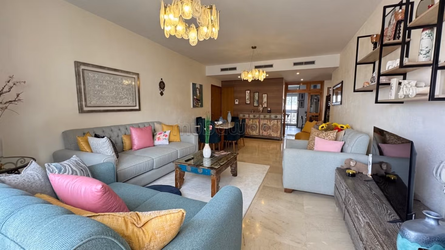 Superbe appt à vendre à CFC sans vis à vis
