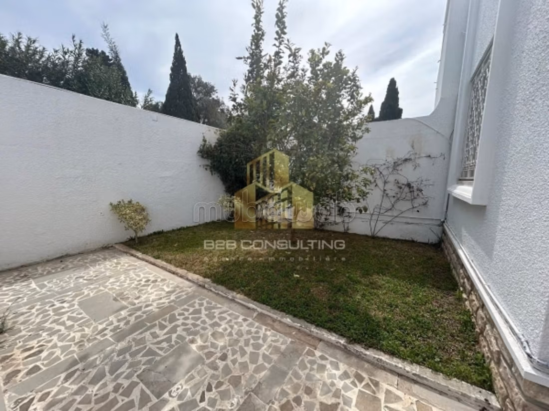 A louer une villa s4 a Carthage