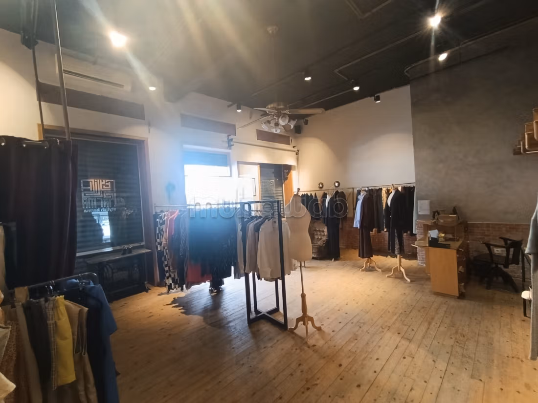 Local comercial de 115m2 en venta - Gauthier