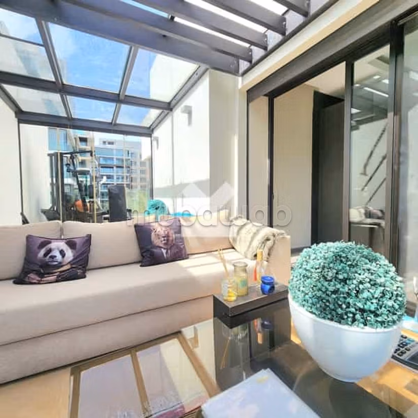 Villa Te Koop van 321.0 m² in Casablanca, Ain Diab
