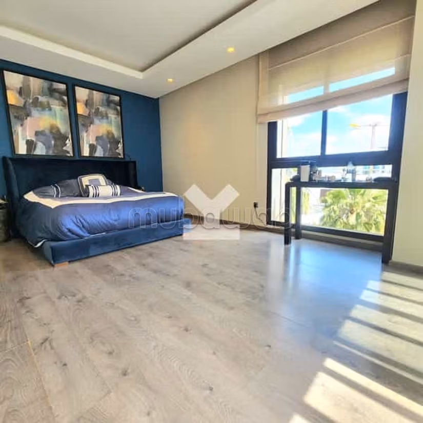 Villa Te Koop van 321.0 m² in Casablanca, Ain Diab