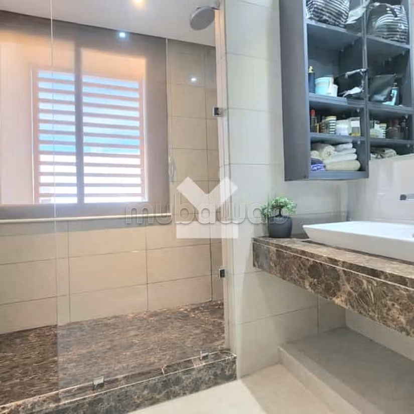 Villa Te Koop van 321.0 m² in Casablanca, Ain Diab