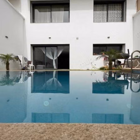 Villa à Vendre de 250.0 m² à Nouaceur,
Nouaceur