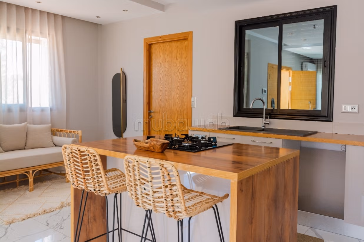 Maestosa residenza di lusso in affitto a Houmt Souk. 4 belle camere da letto. Terrazzo e garage