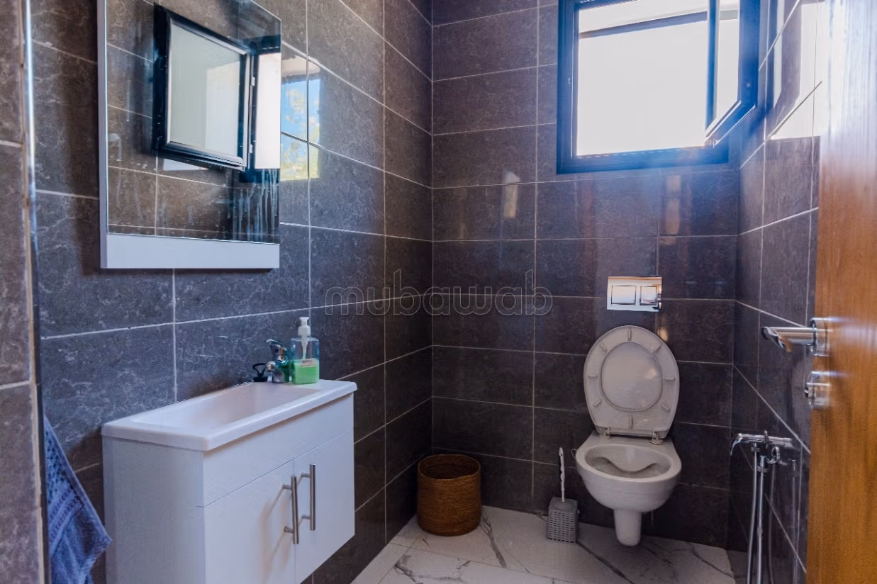 Splendide villa à vendre à Houmt Souk. 
Surface de 720 m²