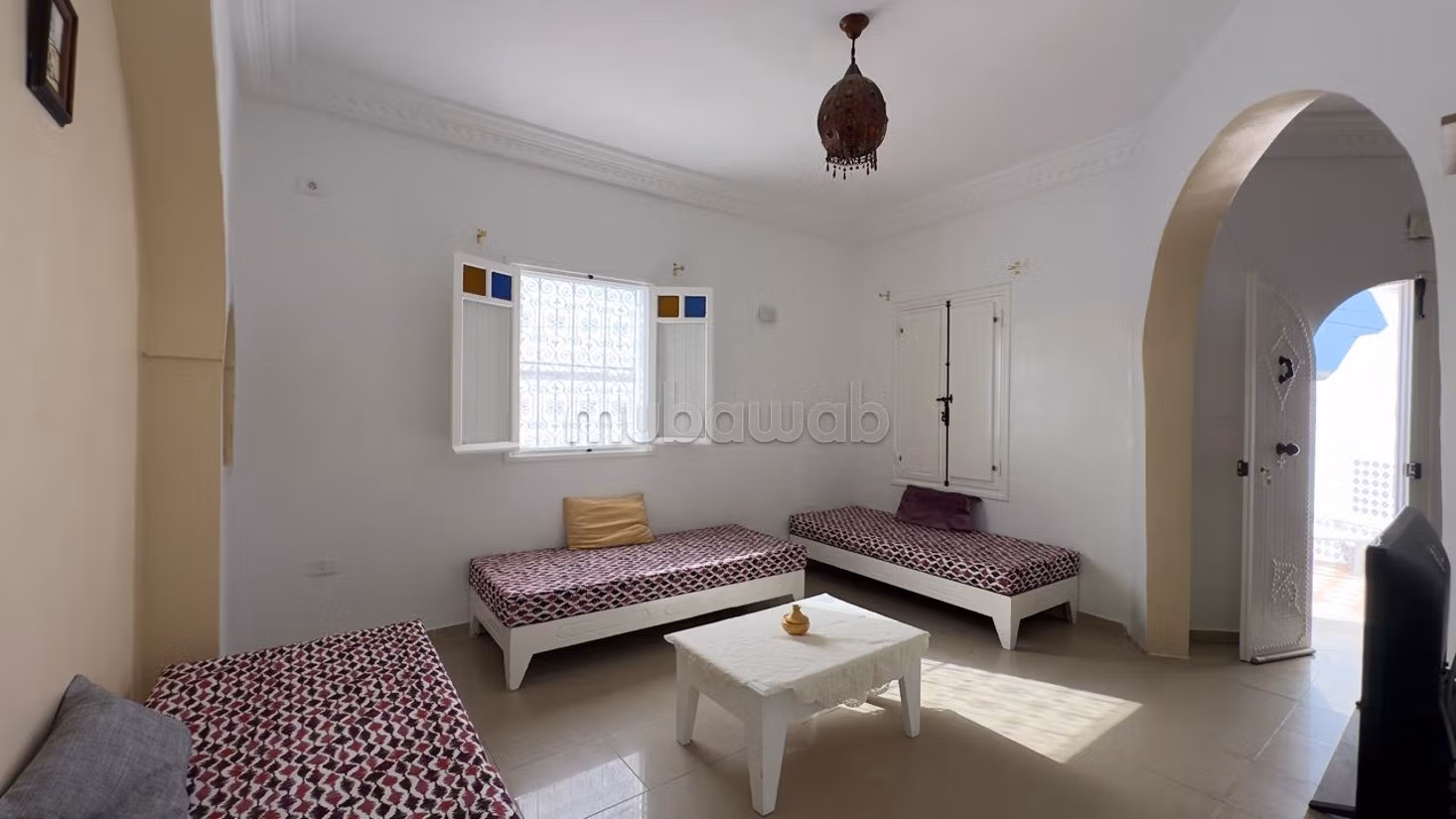 Affitta casa a Houmt Souk. Superficie 260 m². Garage e terrazzo