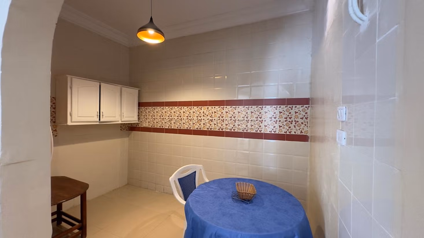 Affitta casa a Houmt Souk. Superficie 260 m². Garage e terrazzo