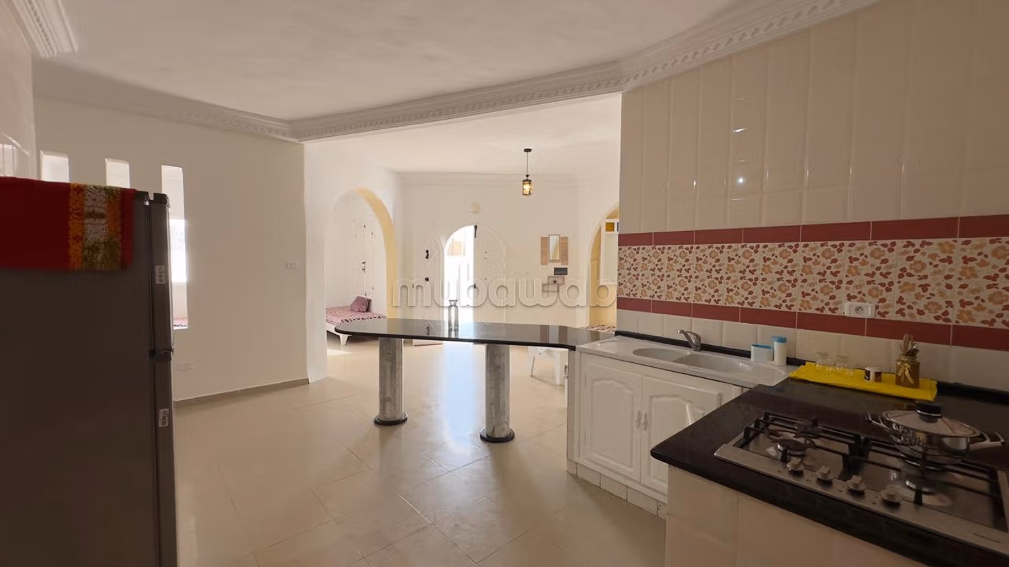 Affitta casa a Houmt Souk. Superficie 260 m². Garage e terrazzo