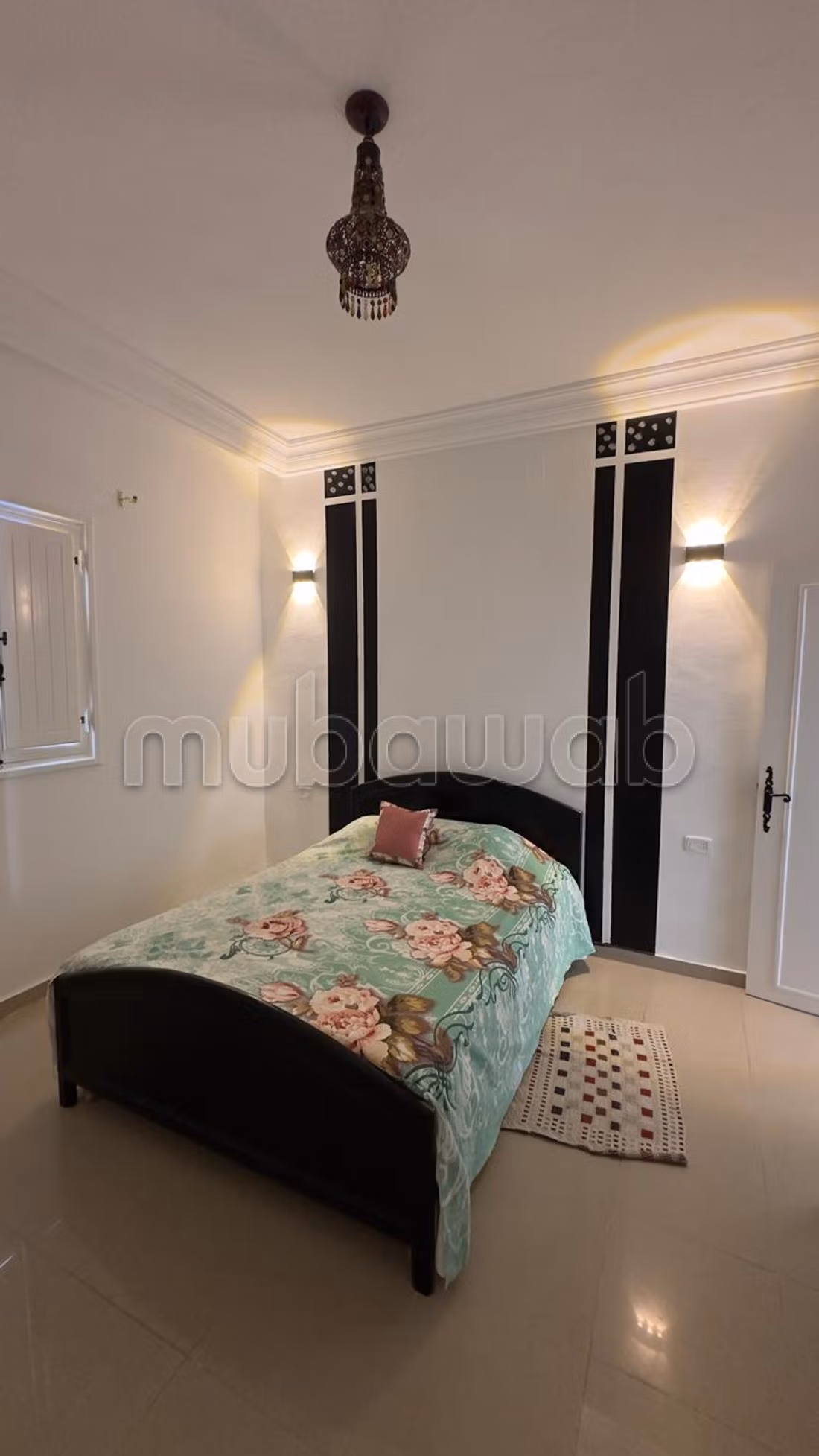 Affitta casa a Houmt Souk. Superficie 260 m². Garage e terrazzo