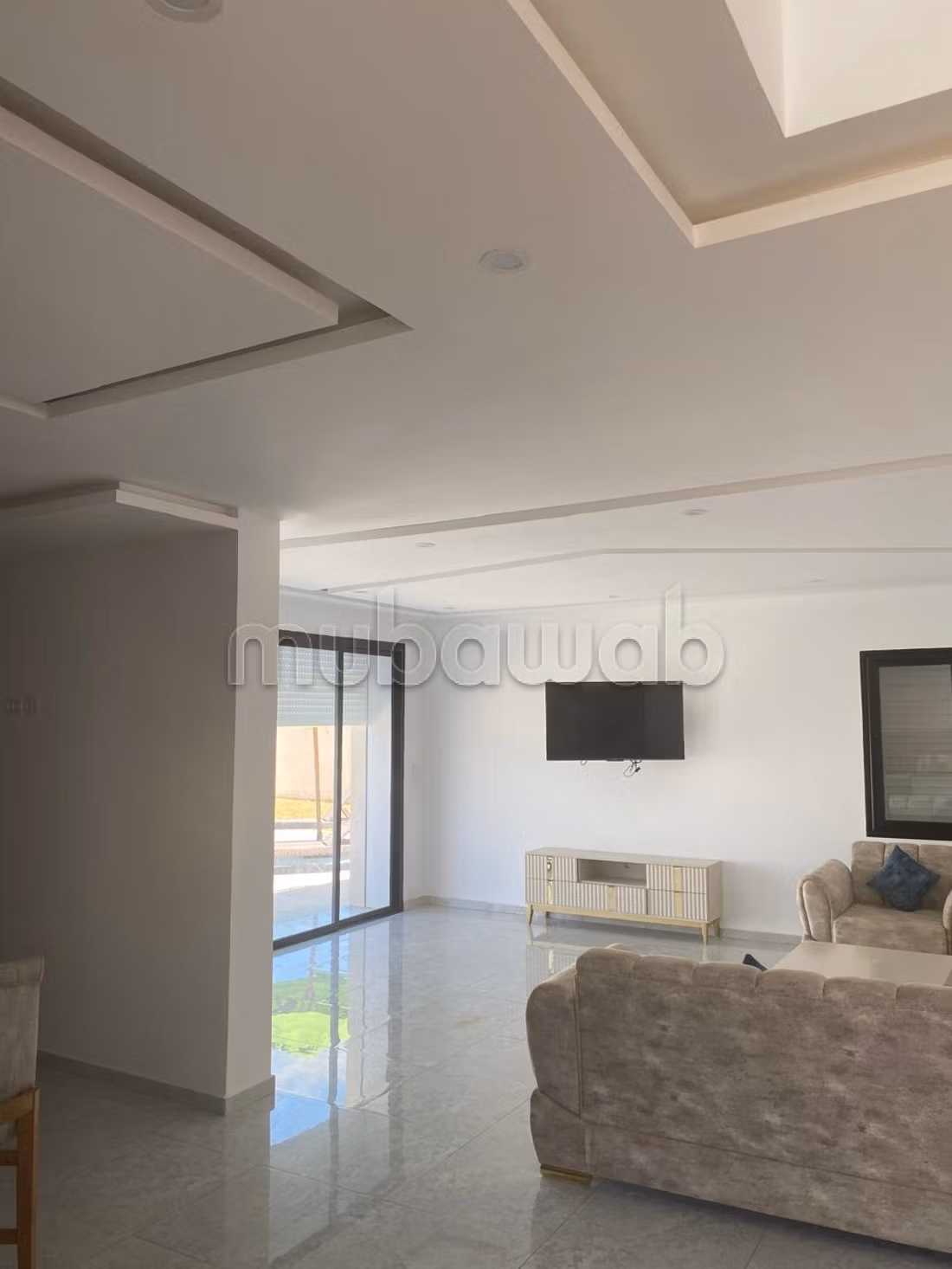Fabulous villa for rent in Midoune. Total area 540 m². Ample storage space