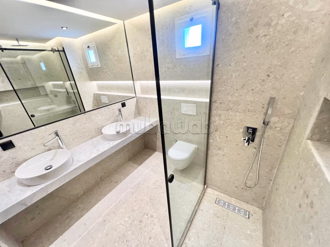 Superbe Appartement 3 chambres Vue MER 
Ain Diab