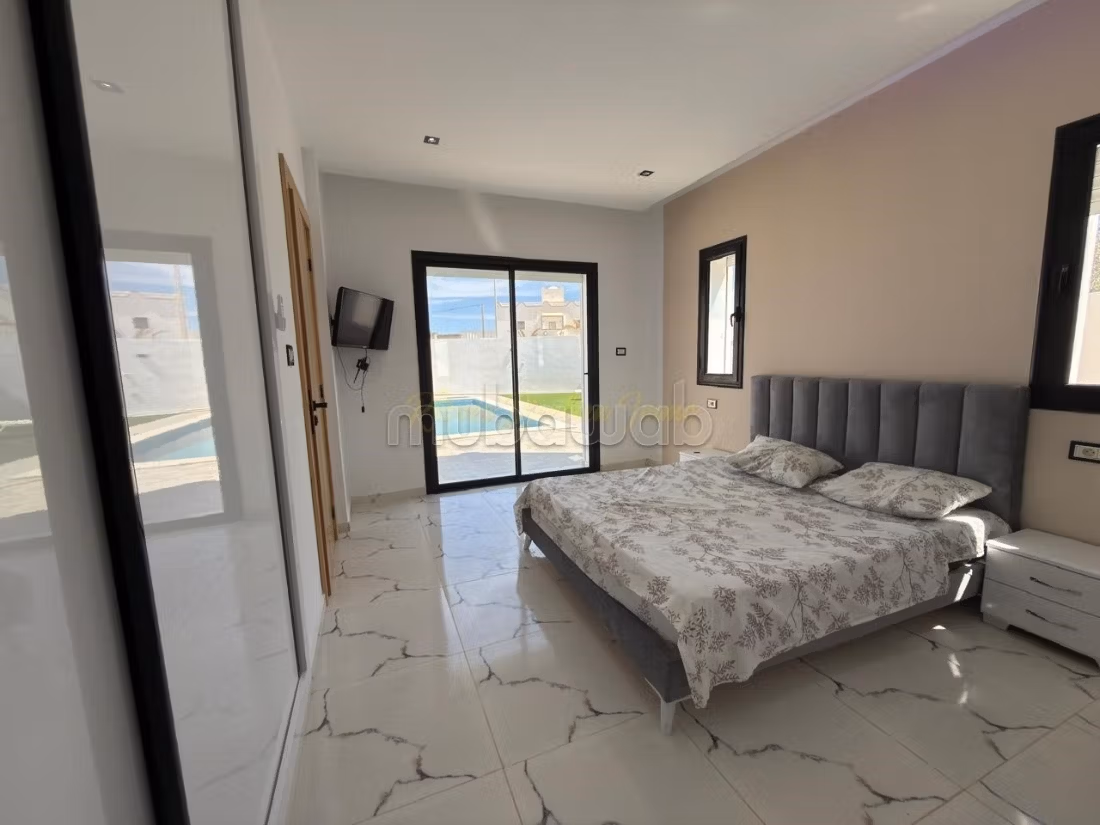Coquette villa avec piscine ptoche de plage djerba