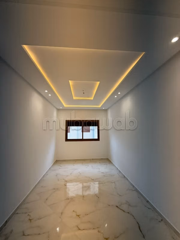 Superbe appartement à vendre à Martil. Superficie 78 m². Système de parabole et résidence sécurisée