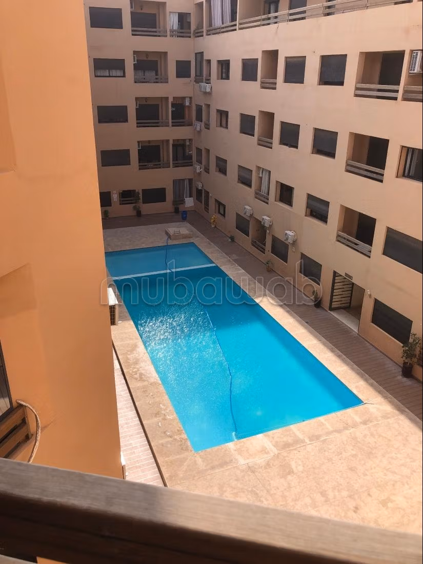 Location d'un appartement à Hivernage.
1 Pièce.
Meublé — 5