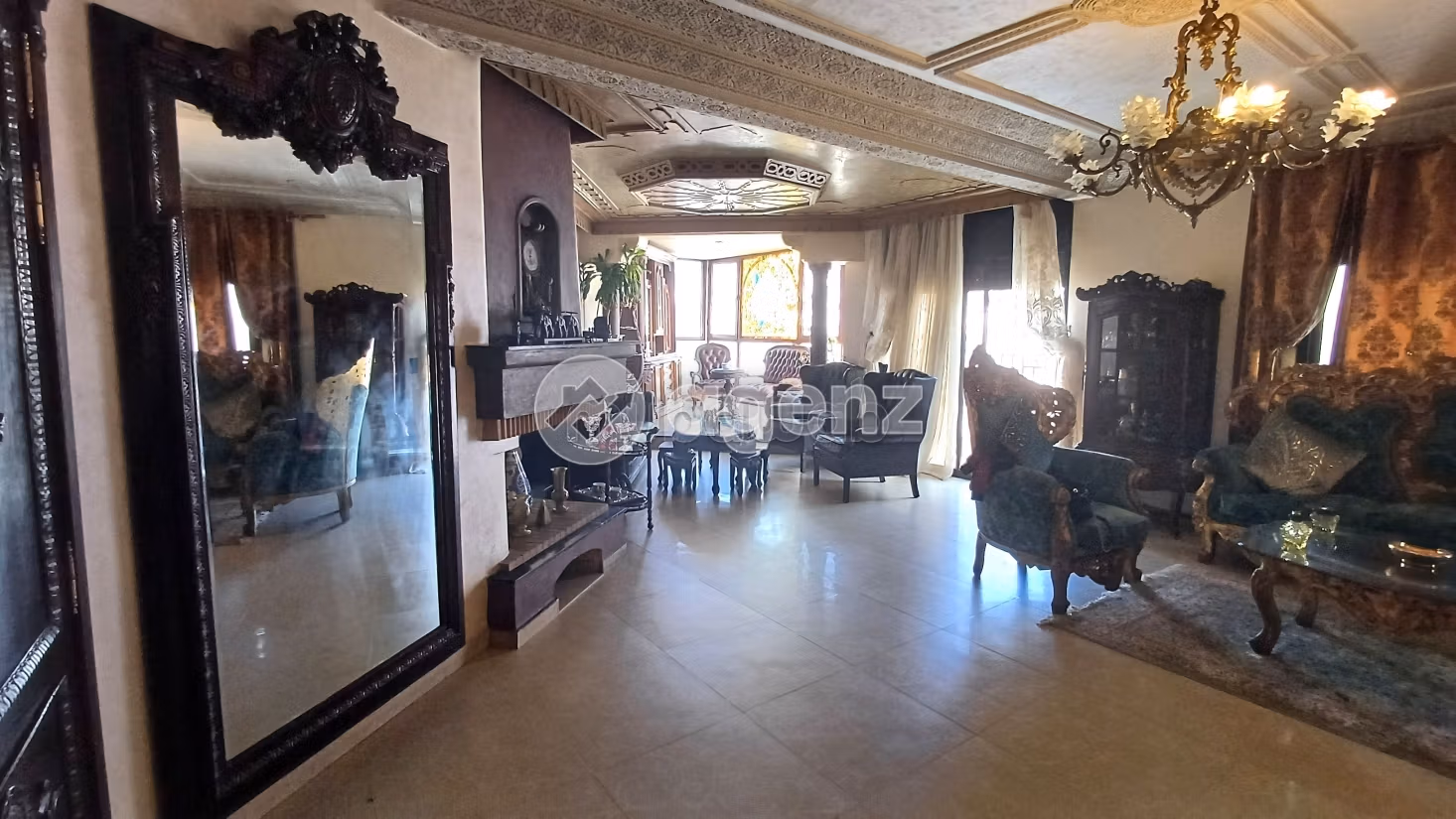 Duplex à vendre 261 m², 3 chambres Les hôpitaux Casablanca