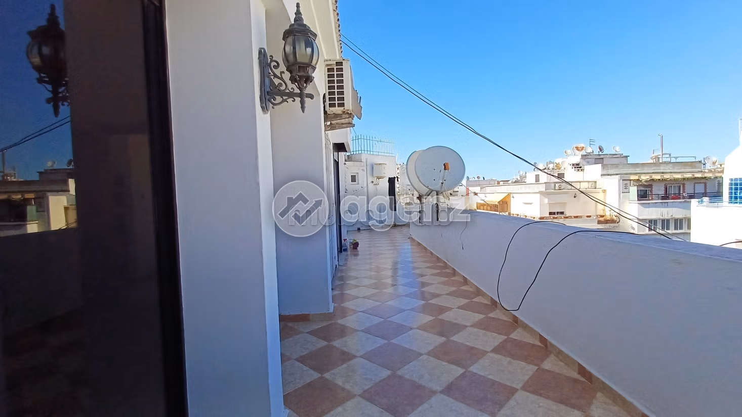 Duplex à vendre 261 m², 3 chambres Les hôpitaux Casablanca