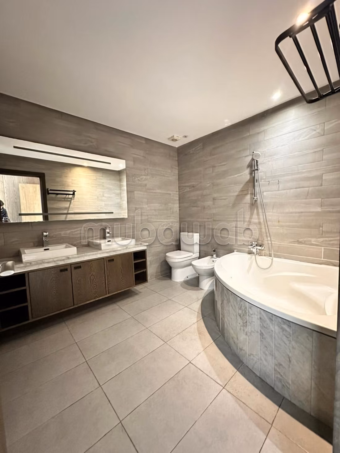 Appartement à louer vide 2 chambre à Quartier Oasis