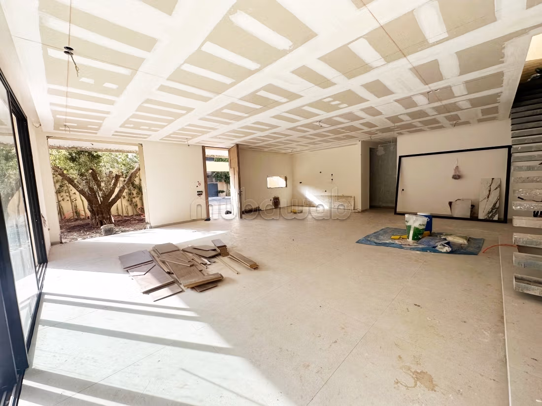 Exceptional New Villa - Golf Residence