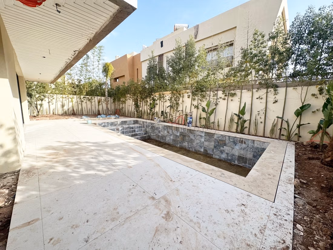 Exceptional New Villa - Golf Residence