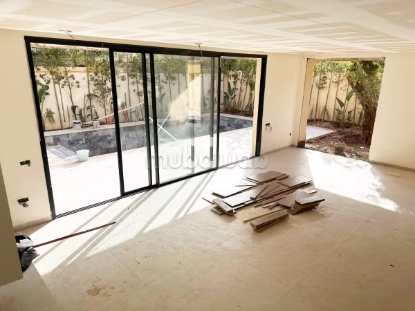 Exceptional New Villa – Golf Residence
