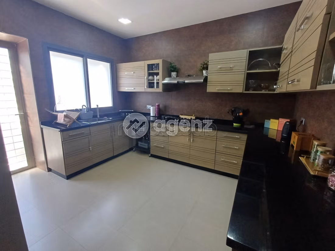 Villa en venta 600 m², 4 habitaciones Dar Bouazza Dar Bouazza