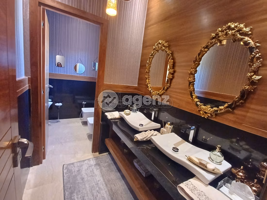 Villa en venta 600 m², 4 habitaciones Dar Bouazza Dar Bouazza