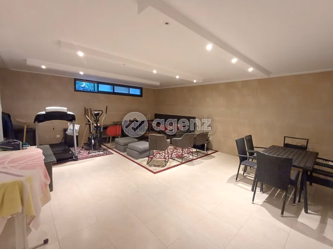 Villa en venta 600 m², 4 habitaciones Dar Bouazza Dar Bouazza