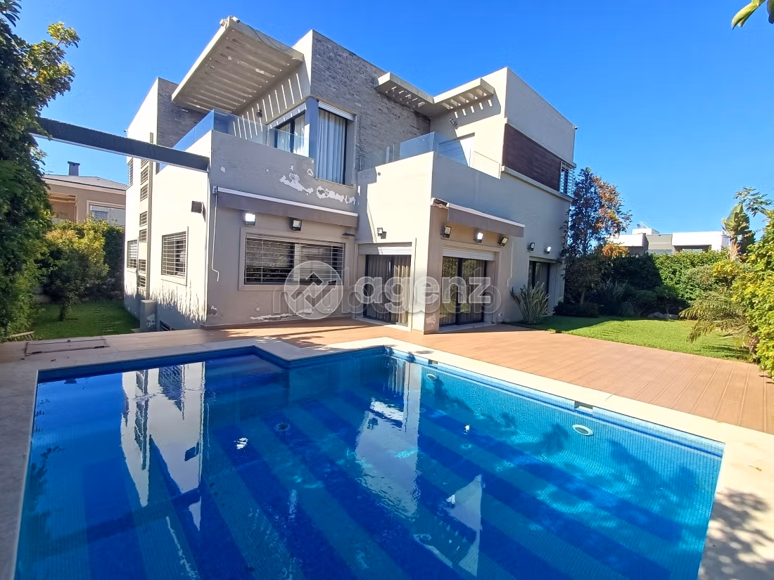 Villa en venta 600 m², 4 habitaciones Dar Bouazza Dar Bouazza