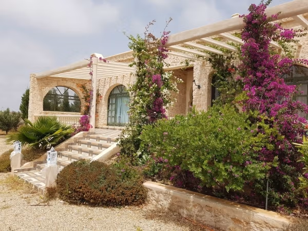 Villa avec avna vue mer 
3 Chambres