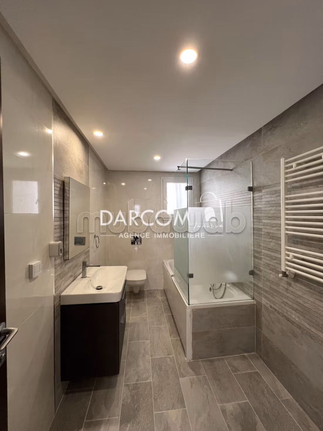 S3 de 185 m² petite résidence aux J. De Carthage