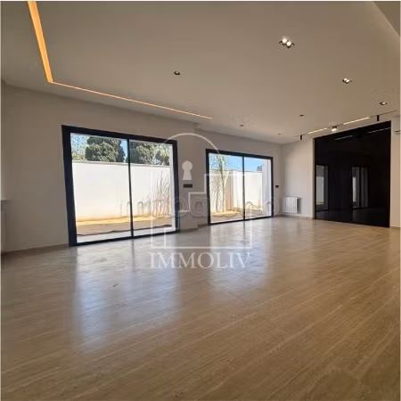 A vendre un duplex S3 neuf à la Soukra park
