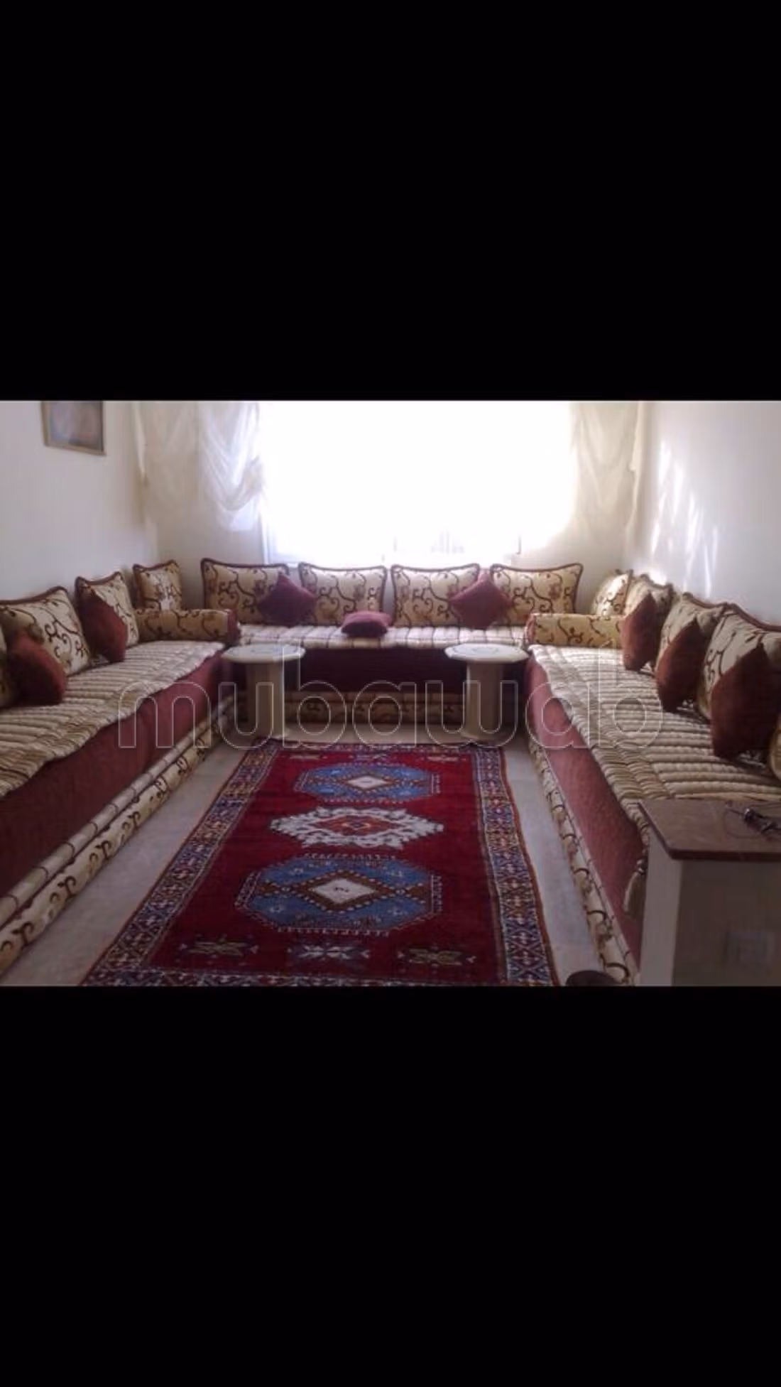 Bel appartement en location à La Siesta. 3 grandes pièces. Meublé